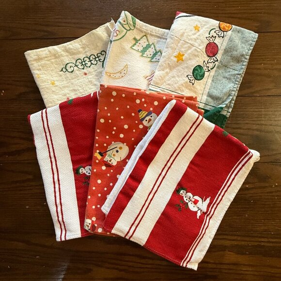 Christmas/Winter Kitchen Dish Towels Lot of 6 - Picture 2 of 11